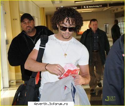 Corbin Bleu - Chocholate12 - Pop