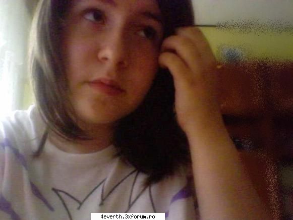 Eu si nimeni altcineva - Da poze cu mine - Pics whit us