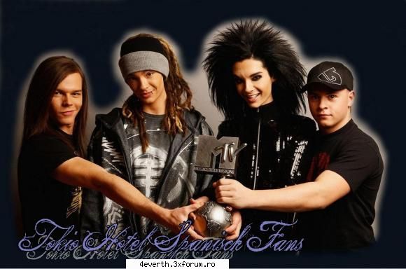 Funny pics and funny comment - B: bai lasati'mi premiul! e al meu! T: taci naibi - Kaulitz Twins