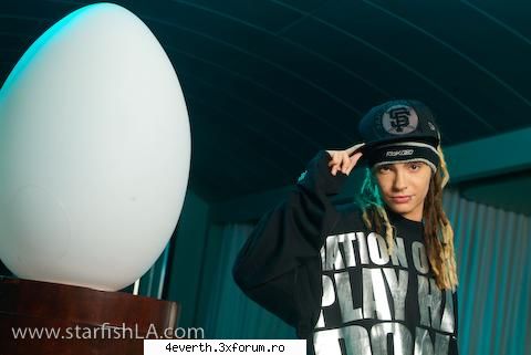 Funny pics and funny comment - ZuZ te pricepi mai bine decat oricine T - Kaulitz Twins