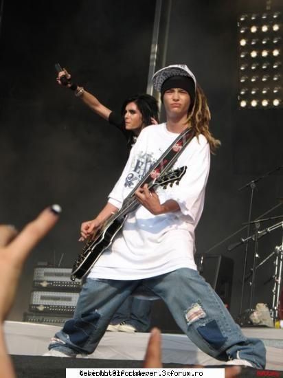 Funny pics and funny comment - criss - Kaulitz Twins