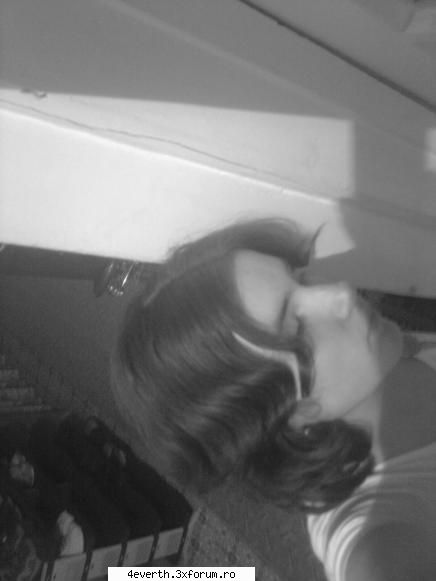 Just me ! A crazy girl! - Bun pai ce sa zic !nus frumoasa da ma rog Asa ma - Pics whit us