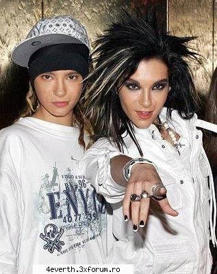 Kaulitz Photos - Amandoi imbracati in alb Cat de sexy sunt - Kaulitz Twins