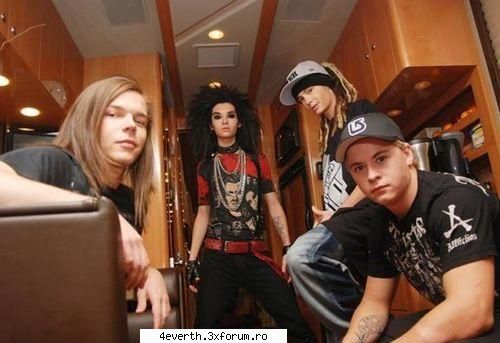 Poze - Ţz�Ka Thέyα [:X] - Tokio Hotel