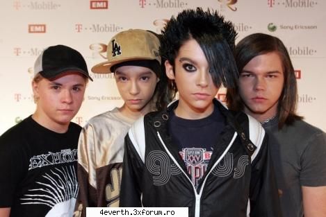 Poze - Kul pozili Am si eo Am spus ca'l ador pe Bill cu - Tokio Hotel