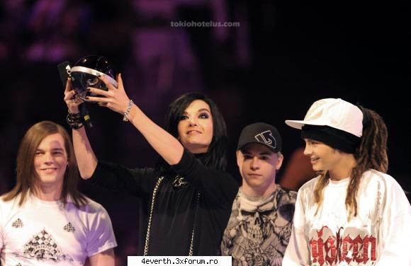 Poze - Ţz�Ka Thέyα [:X] - Tokio Hotel