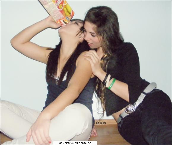 ~Tatyanna !!!~ - ~Cred ca da :-?? - Pics whit us