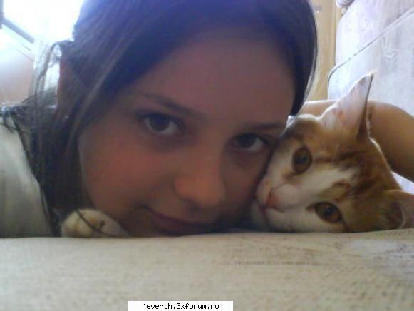...lavy... - Si uite asa am ajuns sa poon trei aci yo si pisi - Pics whit us